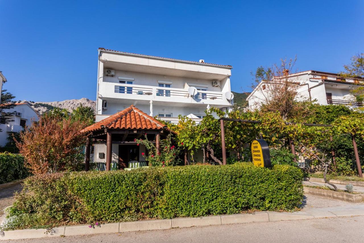 Apartmani Velnic 2 Baška Екстериор снимка