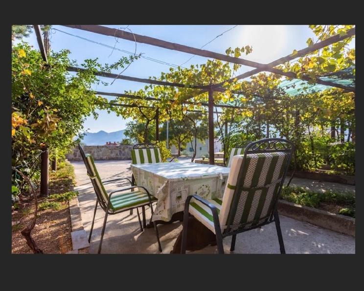 Apartmani Velnic 2 Baška Екстериор снимка